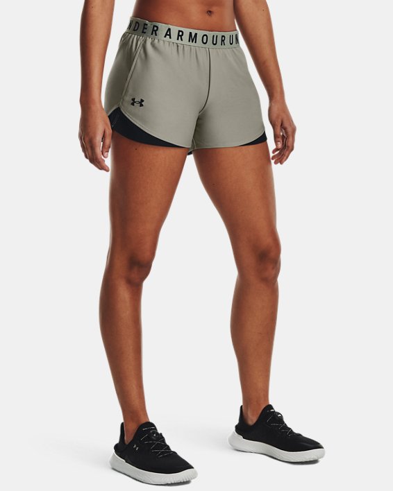 女士UA Play Up Shorts 3.0短褲 in Green image number 0